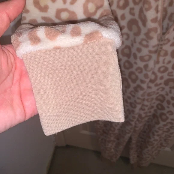 Papaya Fleece Leopard Print Adult Onesie with Hood Size M - Picture 6 of 6